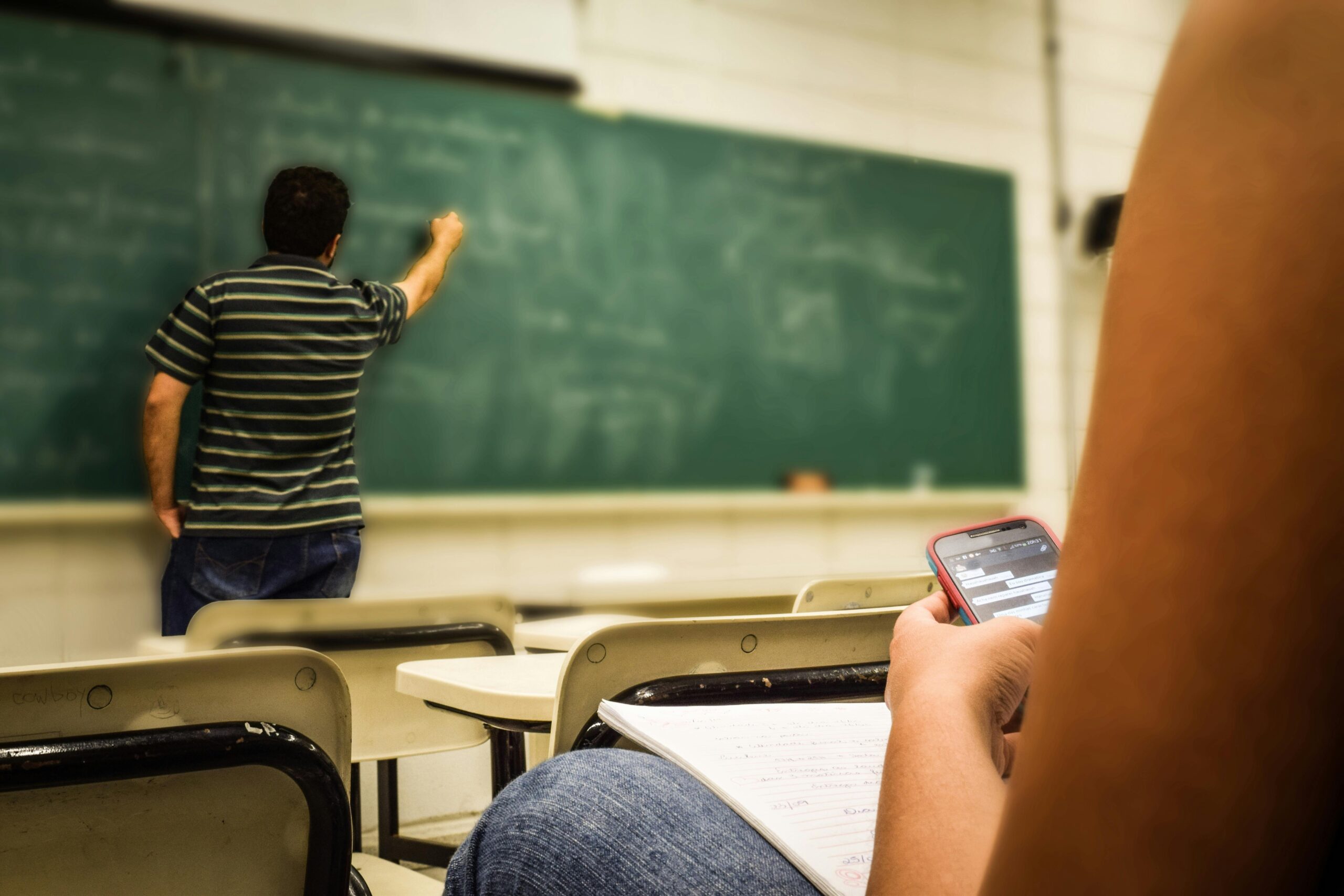 Agression d'une enseignante au lycée Pothier (Orléans, 45)