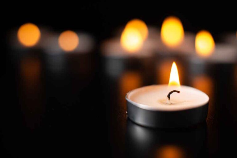 Émotion, sidération et douleur – assassinat de Mélanie G., assistante d’éducation